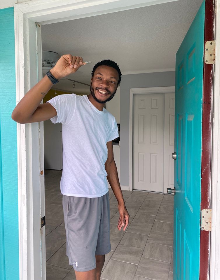 Army Veteran Tyree Moves In